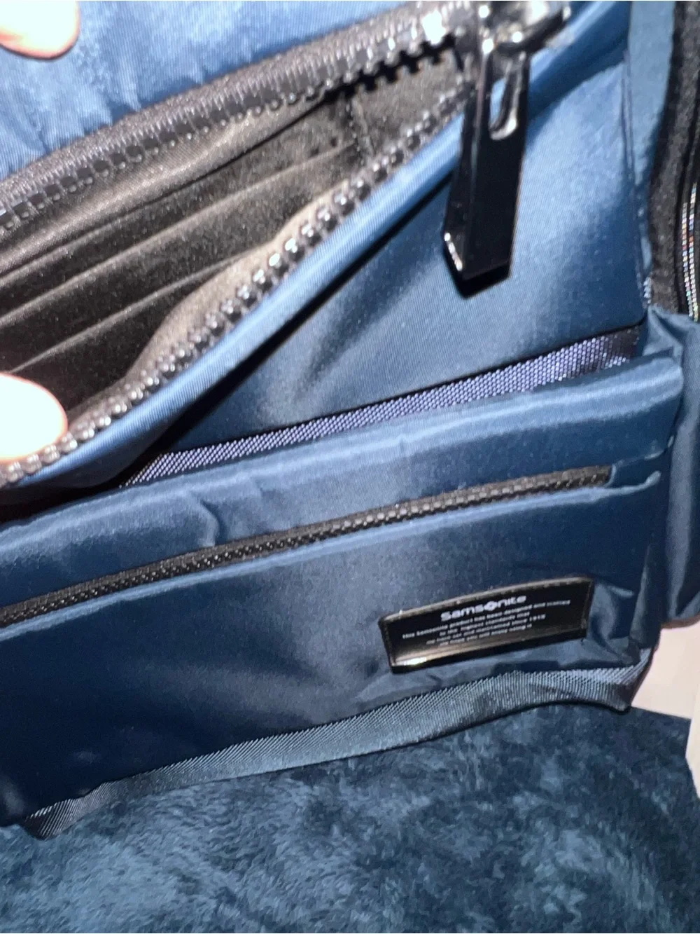 Samsonite Open Road - Navy and Black unisex Backpack with Multiple Zip Pockets